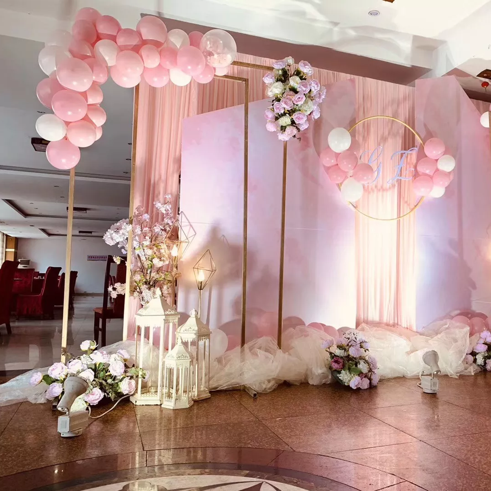 Square Wedding Arch Adjustable 1M-2M - Gold